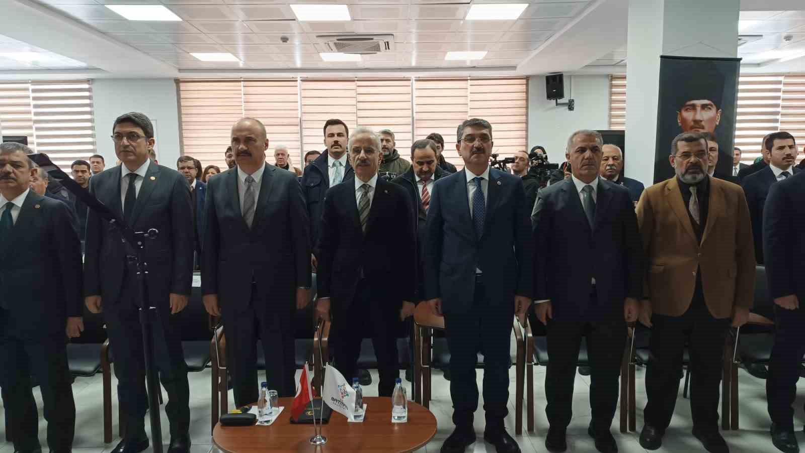 ulastirma ve altyapi bakani uraloglu teroru bitirmek uzere cok onemli bir surecin kritik bir E1D5K5Nj