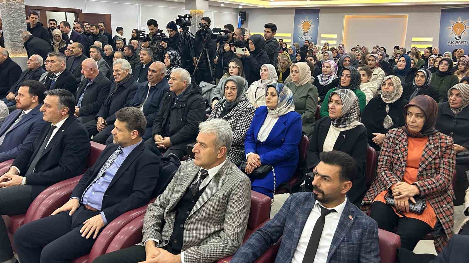ulastirma ve altyapi bakani uraloglu vana geldi 3 wB3vycc3