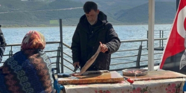 ulubat-golunde-su-cok-olunca-yakalanamayan-turna-sezonu-pahali-acildi-Kg5vOYiv.jpg