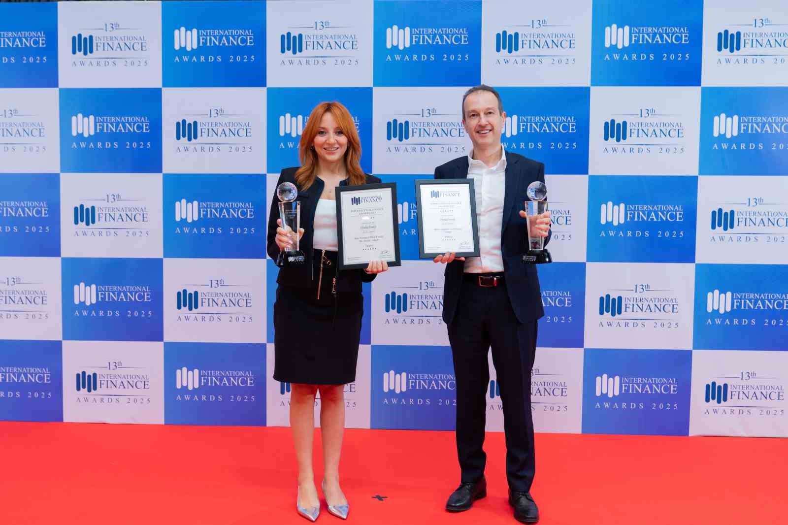 uludag enerji grubuna international finance awardstan iki odul 1 hQPMHNJ5