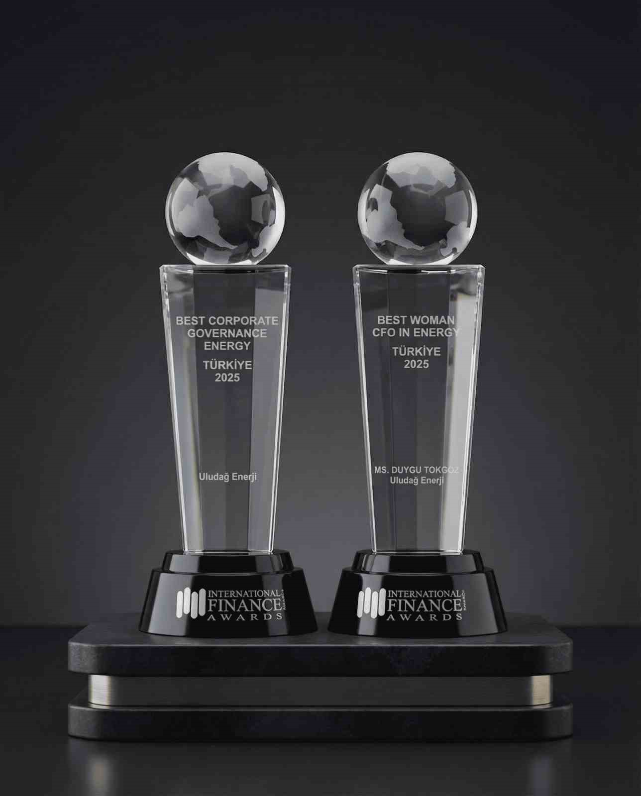 uludag enerji grubuna international finance awardstan iki odul 2