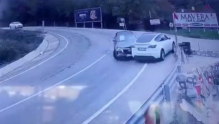 uludag yolu buz pistine dondu 1