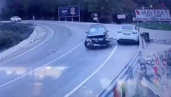 uludag yolu buz pistine dondu 2 Rh9MOwaQ