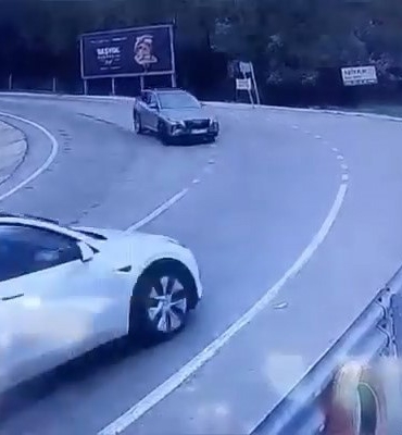 uludag-yolu-buz-pistine-dondu-b7eZKOYL.jpg