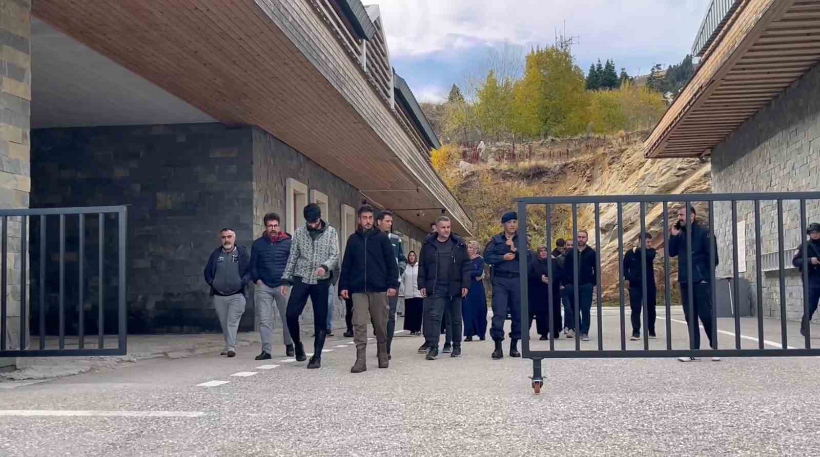uludagin ormanlarinda 12 saatlik kabuskayip gencler bulundu 0 pwKEgeV6