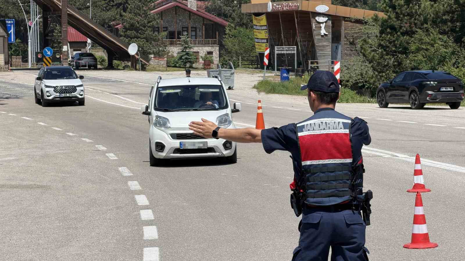 uludagin zumrut yesili ormanlari jandarmaya emanet 7 hbsfX4Vt