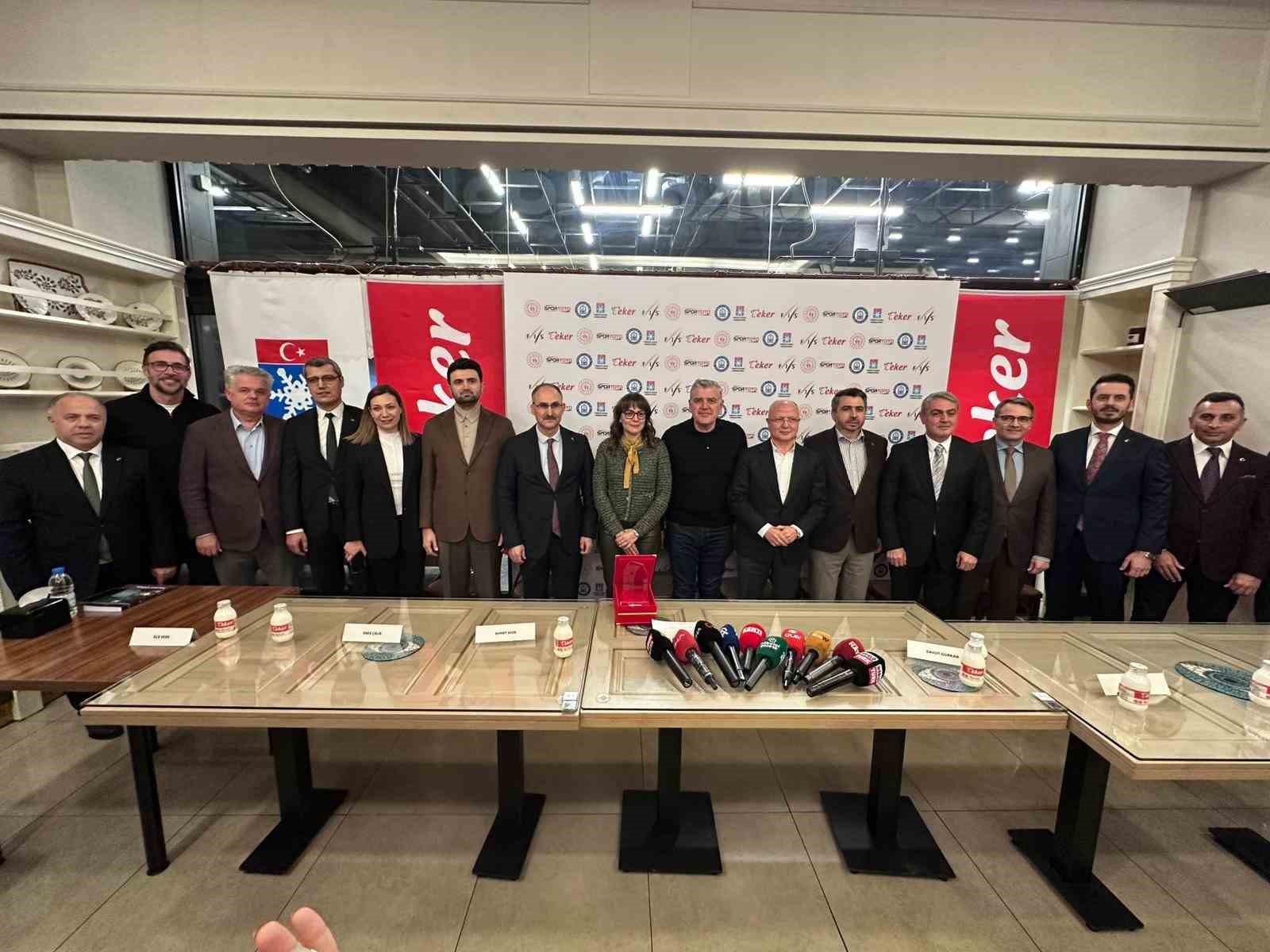 uluslararasi 43uncu cocuk kupasi ve fis uludag kupasi tanitimi yapildi 1 VMGK8nXw