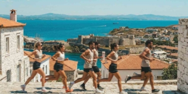 uluslararasi-bozcaada-yari-maratonu-icin-geri-sayim-basladi-xF5MykWI.jpg