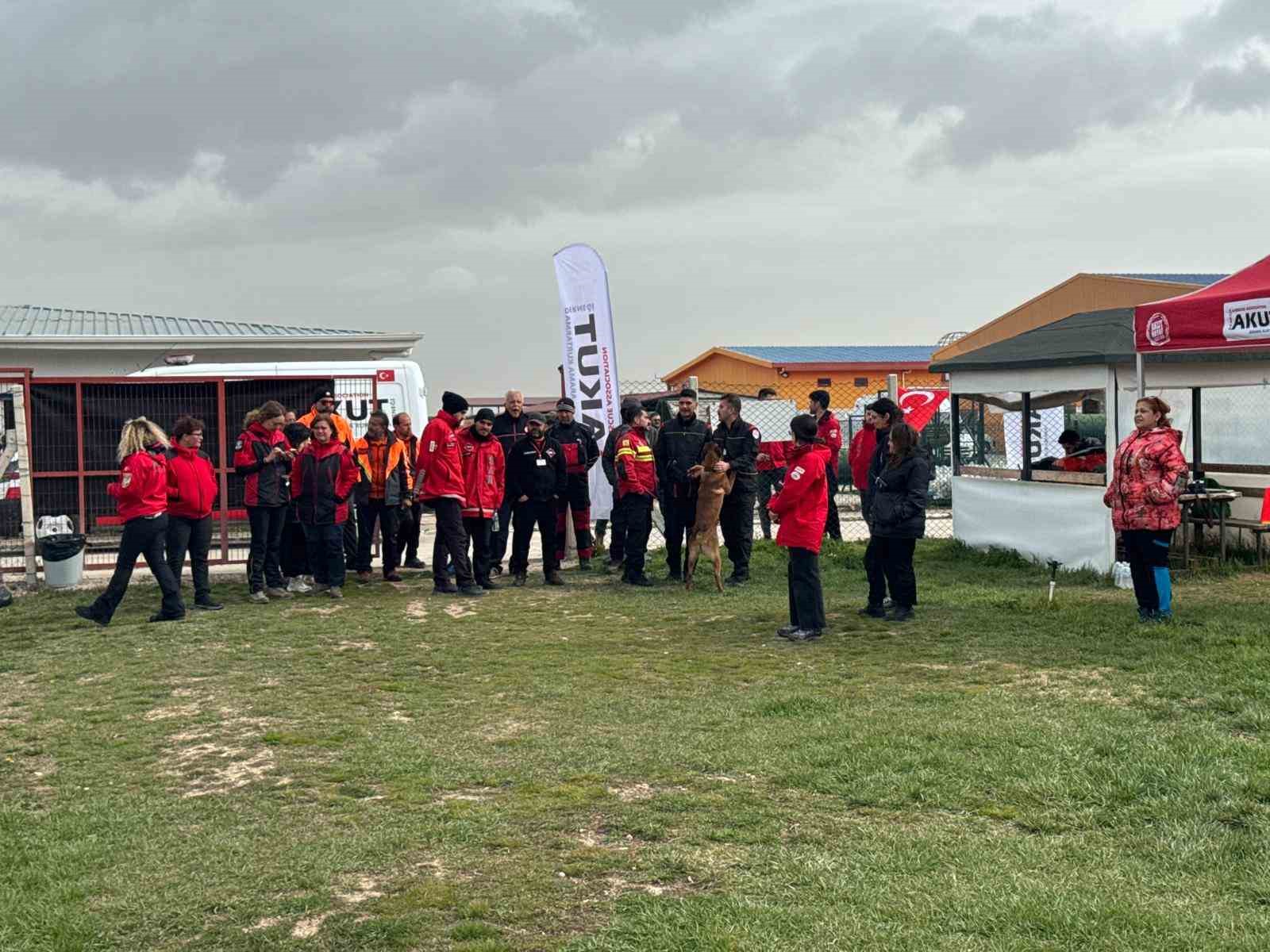 uluslararasi duzeyde alan ve enkaz arama kopekleri sinavi afyonkarahisarda basladi 2 nh1G4wS5