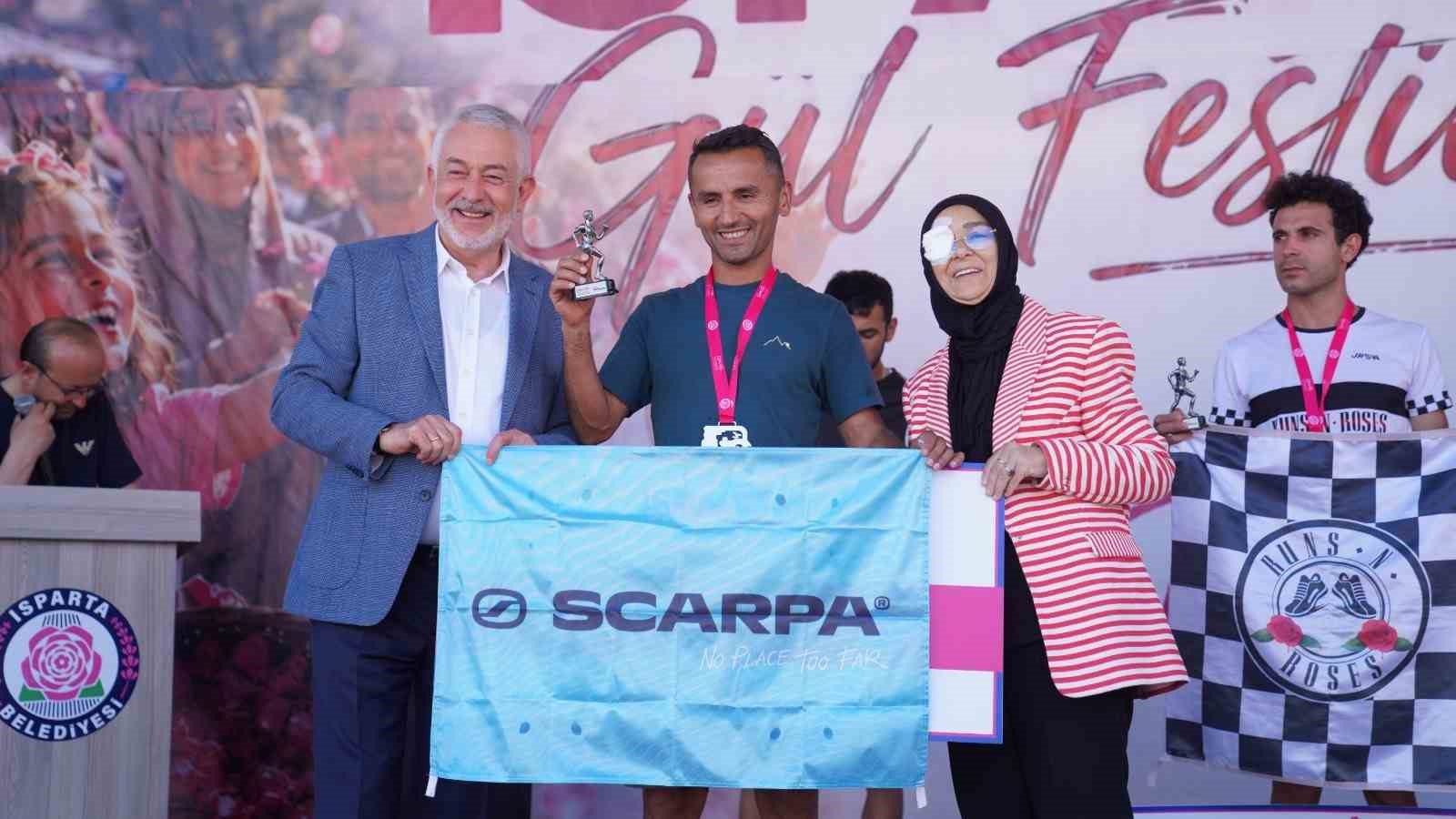 Uluslararası Gül Festivali’nde spor coşkusu zirveye ulaştı 9 uluslararasi gul festivalinde spor coskusu zirveye ulasti 5