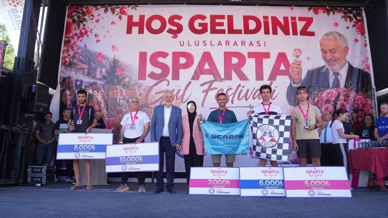 Uluslararası Gül Festivali’nde spor coşkusu zirveye ulaştı 10 uluslararasi gul festivalinde spor coskusu zirveye ulasti 6