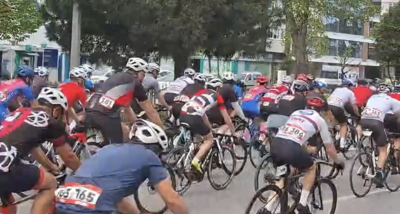Uluslararası Samsun Gran Fondo Yarışında korkutan kaza: 2 yaralı 7 uluslararasi samsun gran fondo yarisinda korkutan kaza 2 yarali 3 rcZQwBPj