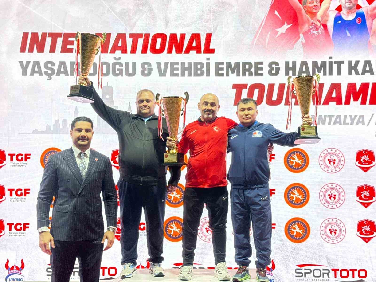 uluslararasi yasar dogu vehbi emre ve hamit kaplan turnuvasinda ikinci gun tamamlandi 6 EtX8rJ3i