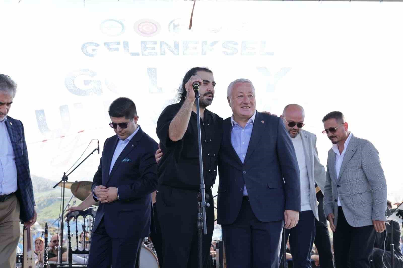 Uluvahta Yayla Festivali, binlerce vatandaşın katılımıyla gerçekleştirildi 7 uluvahta yayla festivali binlerce vatandasin katilimiyla gerceklestirildi 3 7E7jDdUv