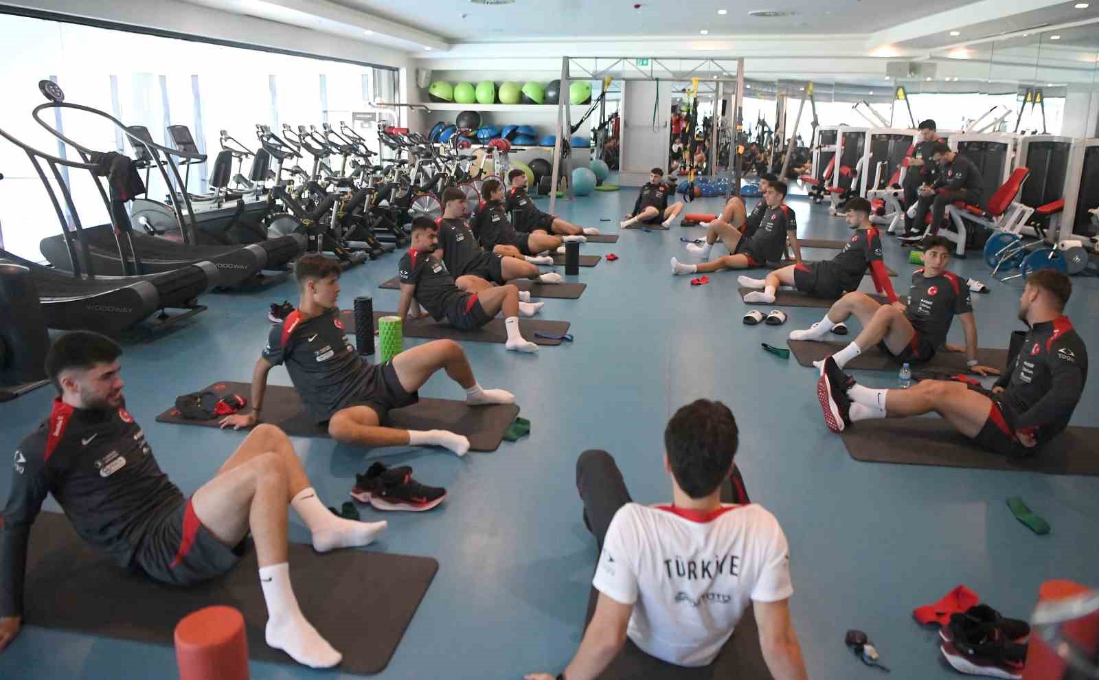 Ümit Milli Takımı, Litvanya maçı hazırlıklarına ara vermeden başladı 5 umit milli takimi litvanya maci hazirliklarina ara vermeden basladi 1 bh26m6CP