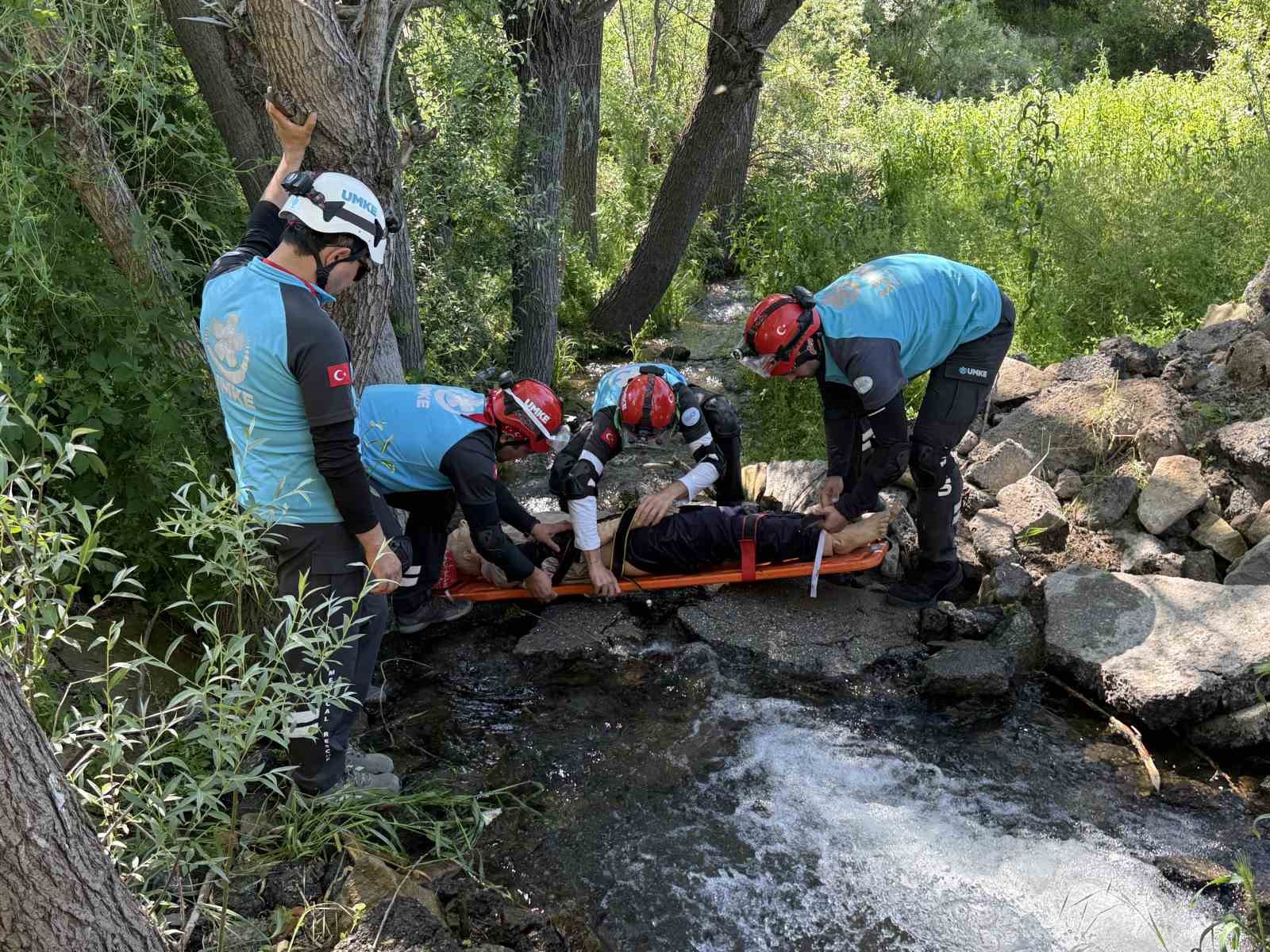 umke personeli koramaz vadisinde zorlu egitim kampini basariyla tamamladi 0 HE8PwO8N