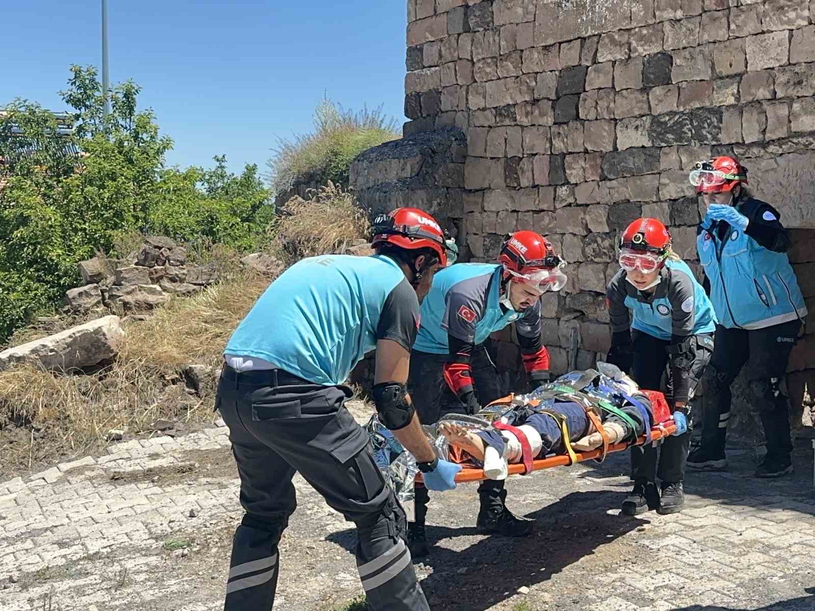 umke personeli koramaz vadisinde zorlu egitim kampini basariyla tamamladi 4 r8IOVlfF