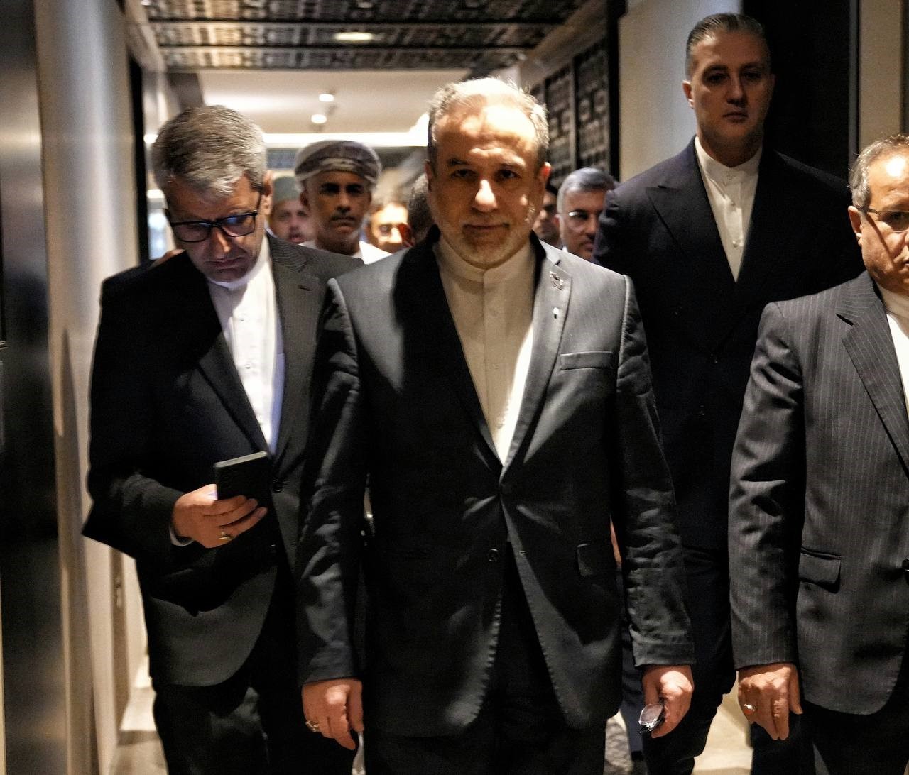 ummandaki iran abd dolayli gorusmeleri sona erdi 2 YYjw2fqB