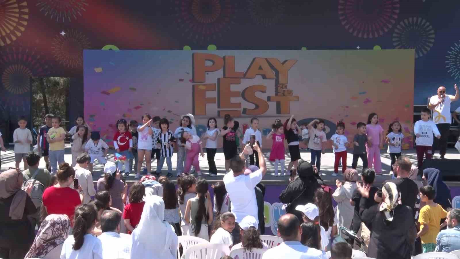 umraniye 5 geleneksel cocuk festivalinde cocuklar doyasiya eglendi 2 85nfVO6H