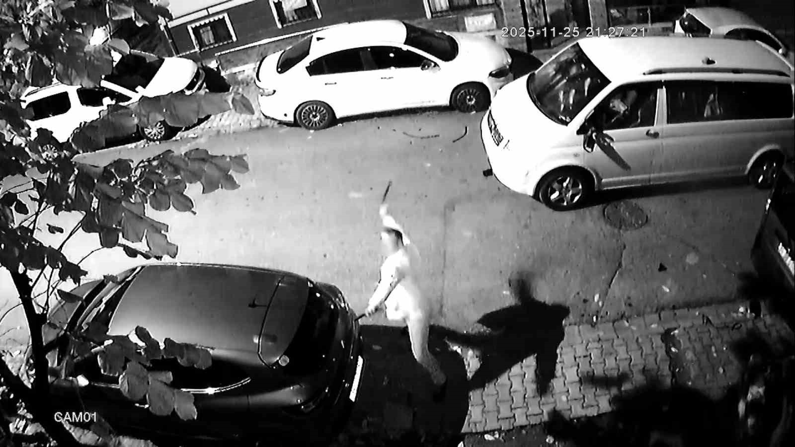 umraniyede saldirgan tarafindan araci parcalanan vatandas levyeyi balkona firlatti canimizi zor kurtardik 0 gsZ4kCki