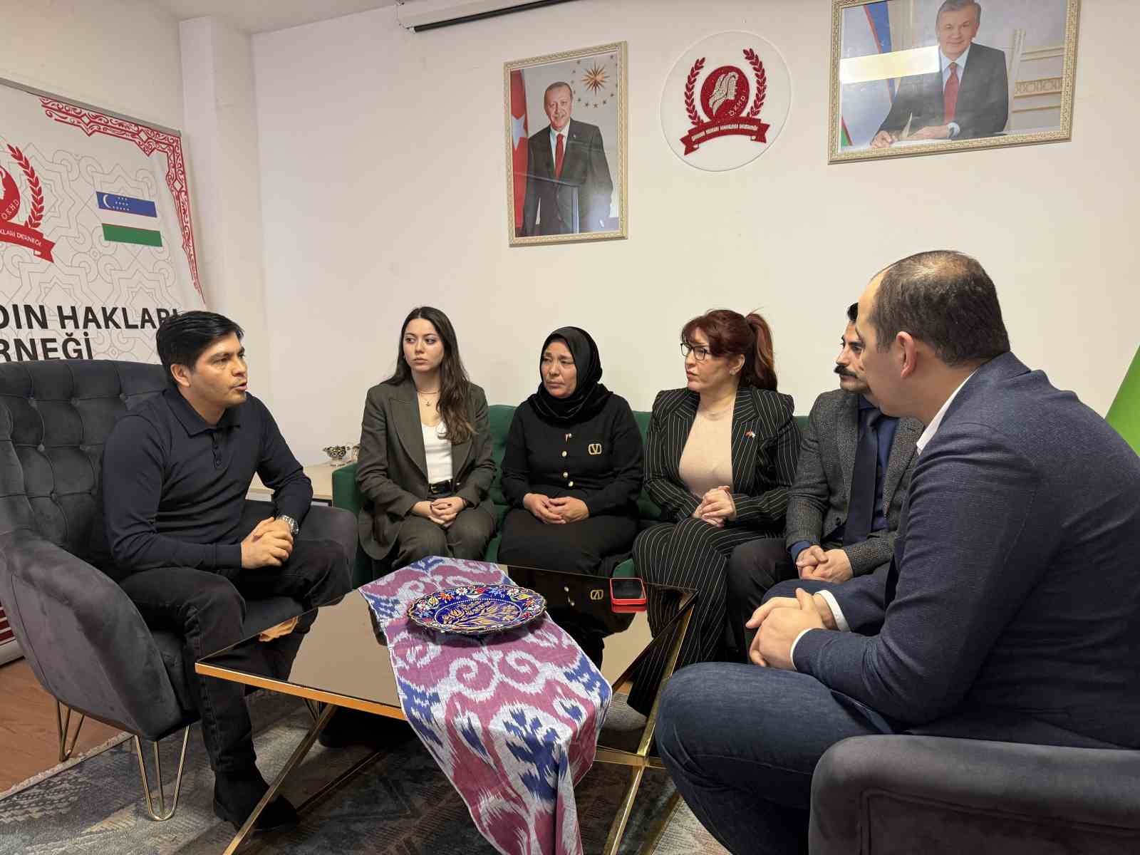 umraniyedeki ikinci cinayette acili baba fenalasarak hastaneye kaldirildi 3 UiWAV3Nn
