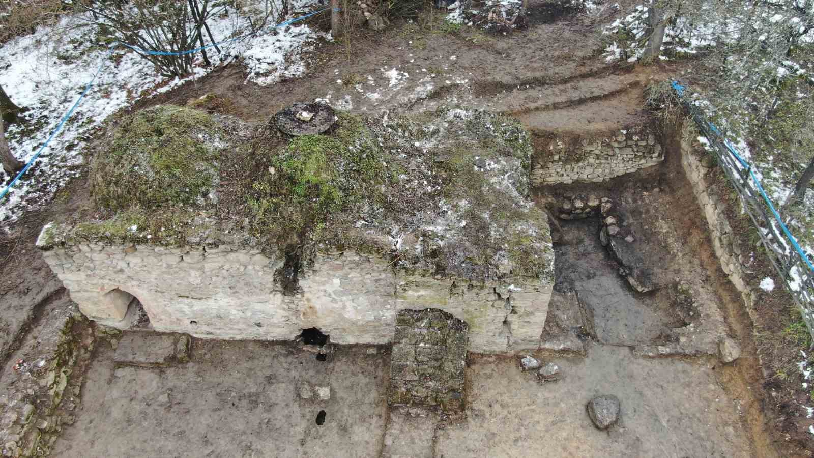 unesco dunya miras listesindeki mahmut bey camiinin bulundugu koyde hamam restore edilecek 0 lqSKeGHf