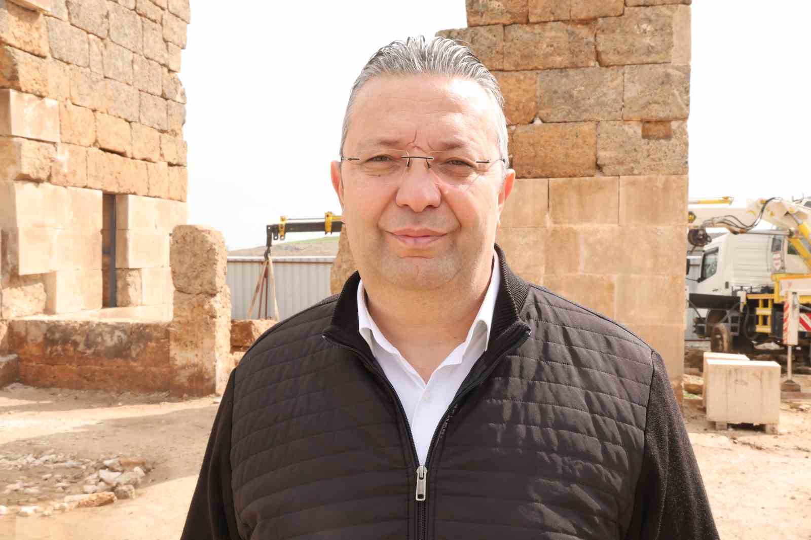 UNESCO Dünya Mirası Geçici Listesi’nde yer alan Zerzevan Kalesi’nde restorasyon çalışmaları devam ediyor 8 unesco dunya mirasi gecici listesinde yer alan zerzevan kalesinde restorasyon calismalari devam ediyor 4 VrfaXrhS