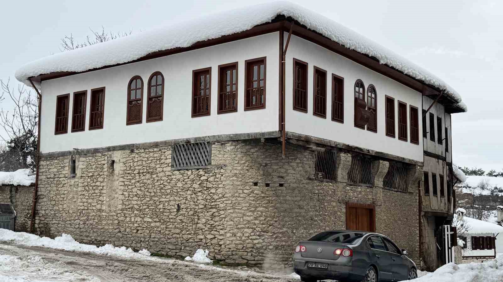 UNESCO kenti Safranbolu’da buzdan görsel şölen 10 unesco kenti safranboluda buzdan gorsel solen 6 JkSvgQtq