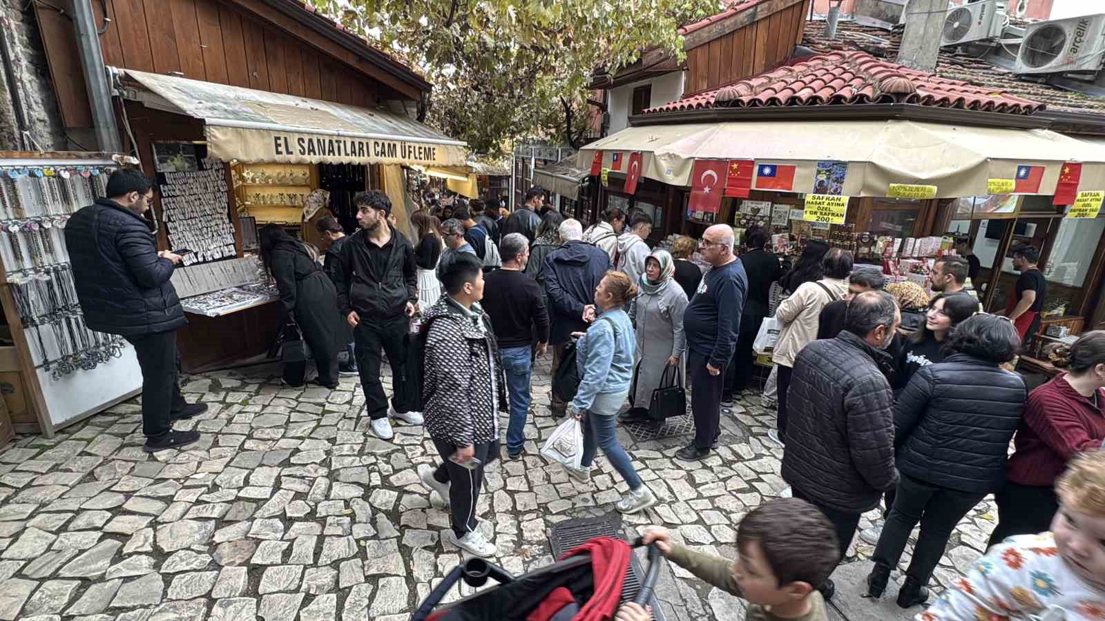 unesco kenti safranboluda hafta sonu hareketliligi 0 mpQWtRKs