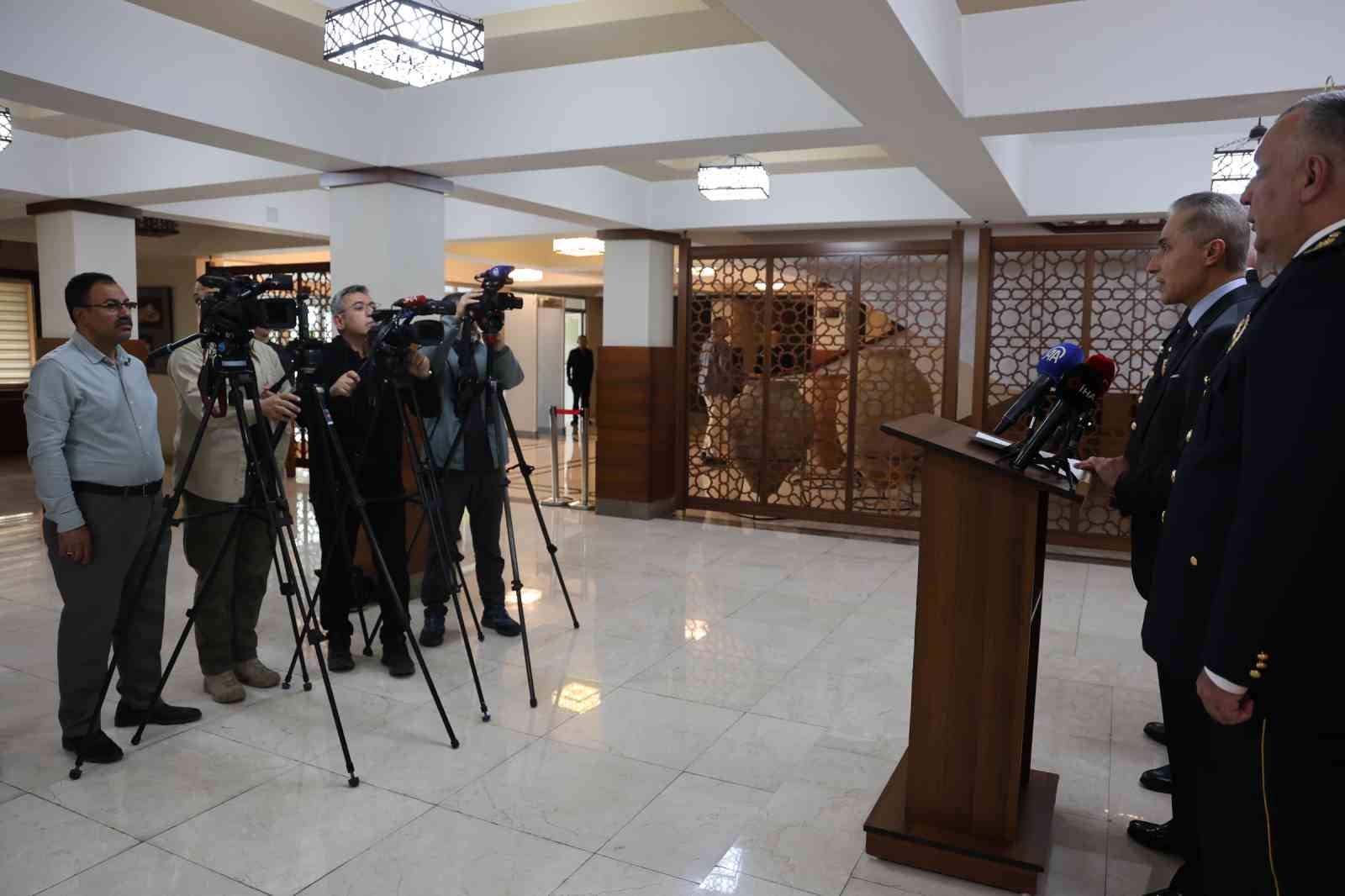 unesco mirasi kapadokyada bayram tedbirleri artirildi 3 gJMgCEYc