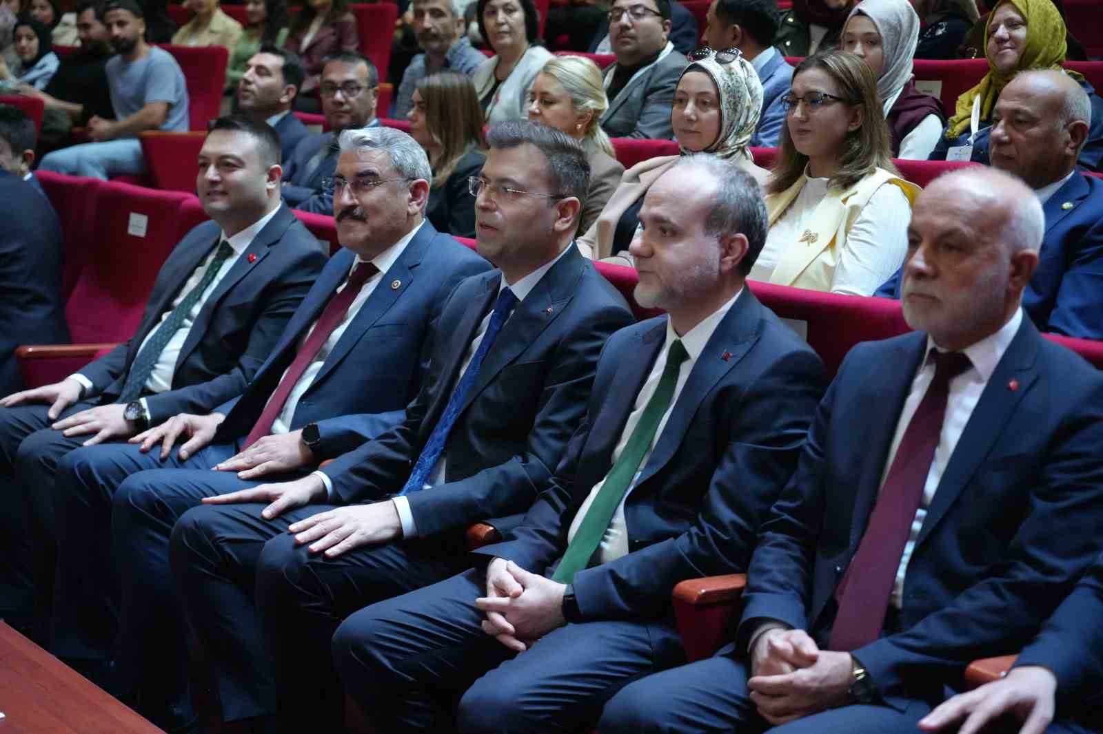 unikop toplumsal kalkinma calistayi nigdede basladi 0 MHsWmJwI