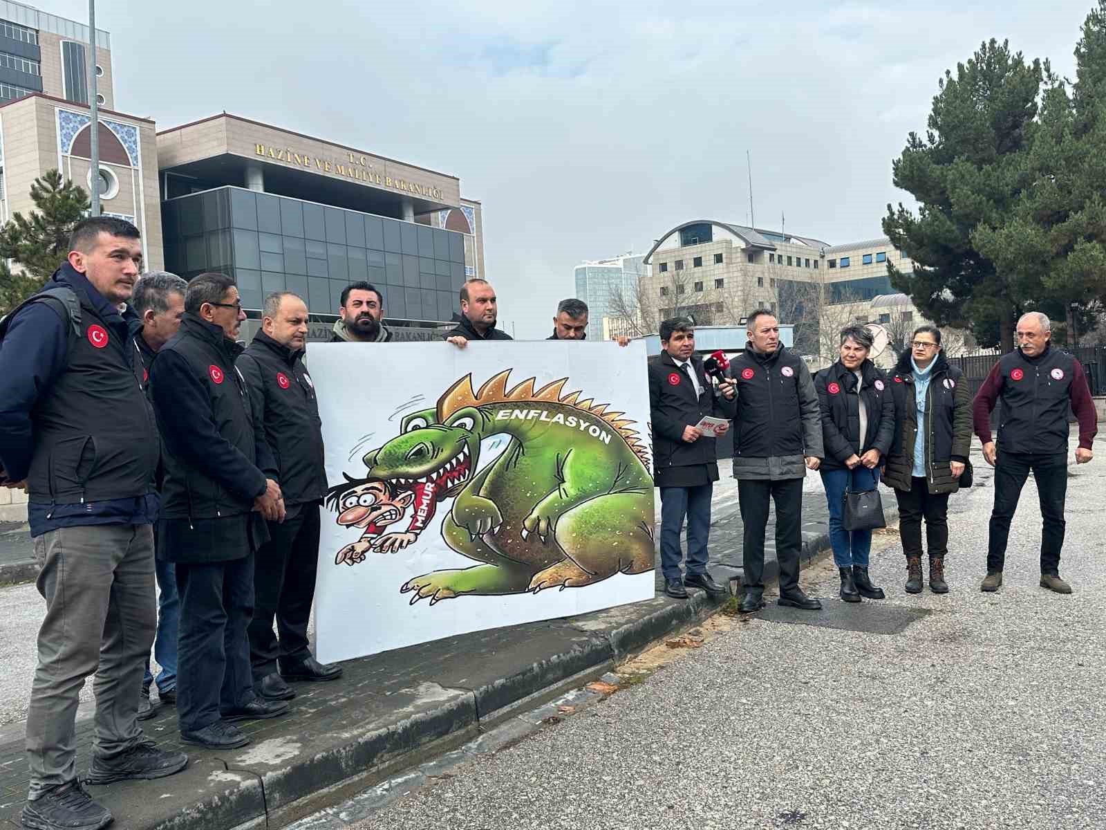 unipersen baskani guzel tum kamu calisanlari ocak maas artisinda refah payi beklemektedir 0