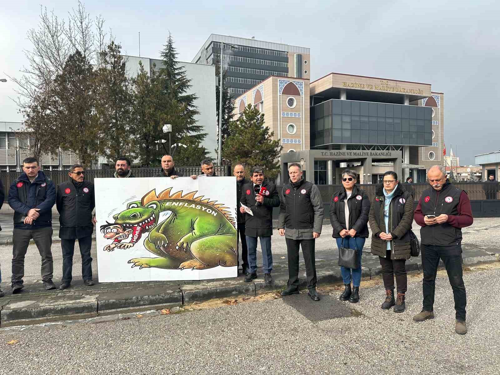 unipersen baskani guzel tum kamu calisanlari ocak maas artisinda refah payi beklemektedir 2