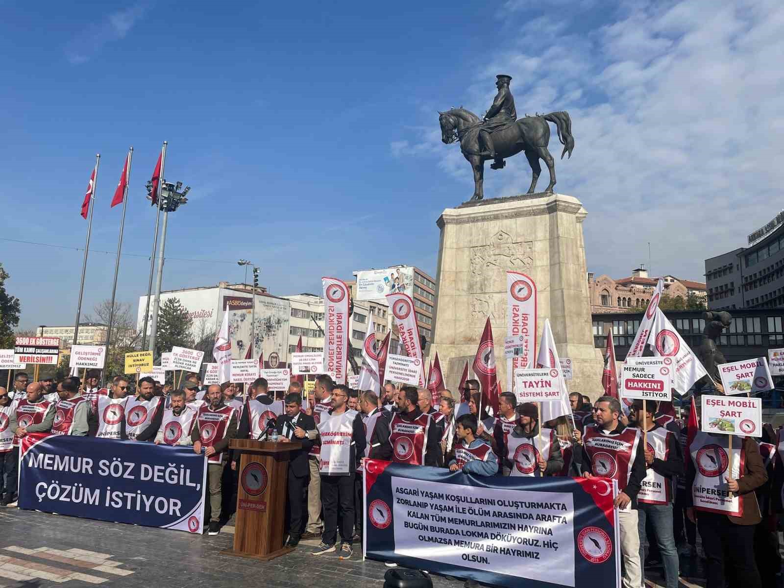 unipersen genel baskani guzel memurlarimizin ozluk ve mali haklarinin 21 yuzyila yakisir seviyeye cikarilacagina T758STIt