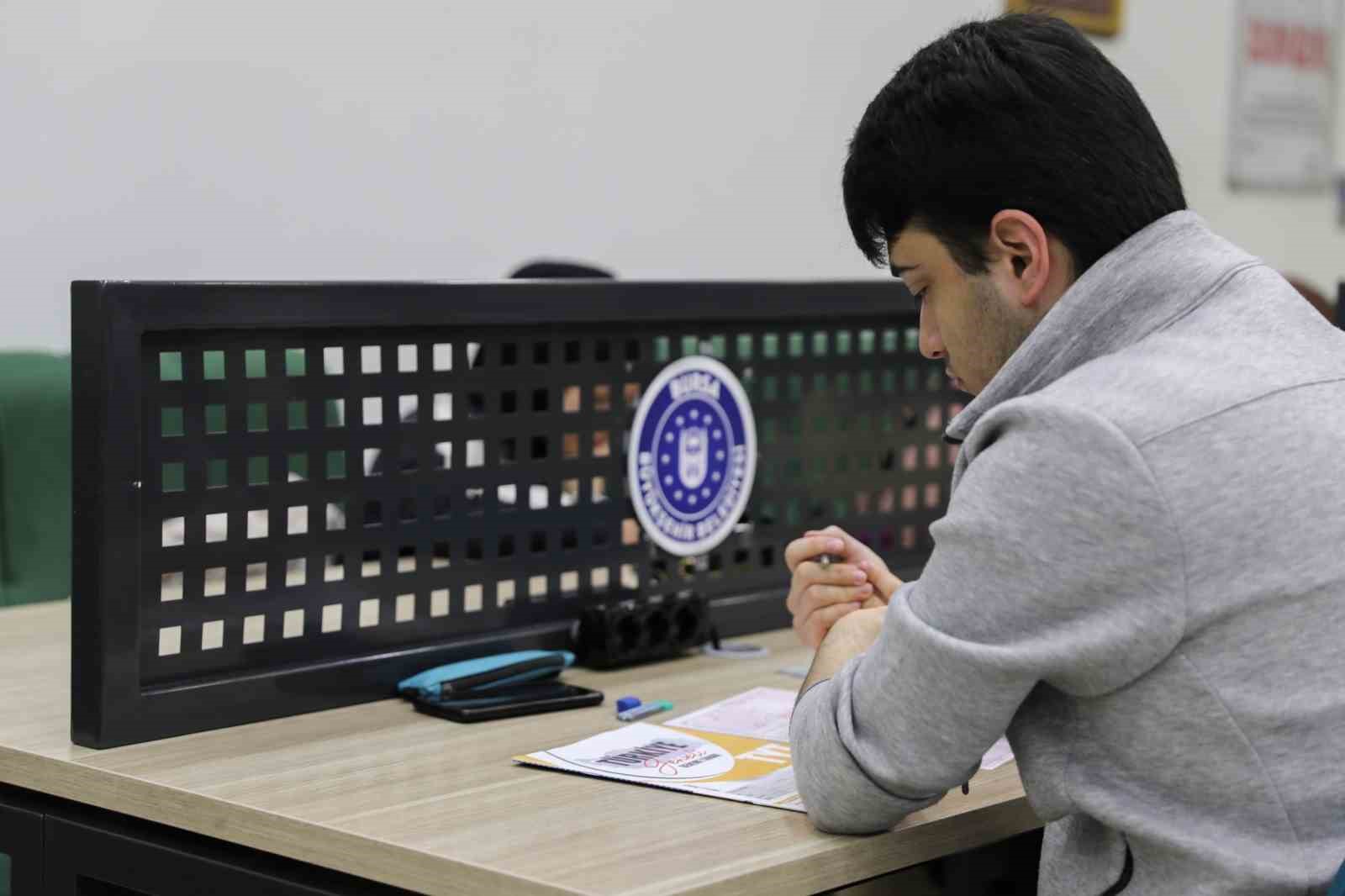universite hayaline buyuksehir destegi 1 VBTt5V2s