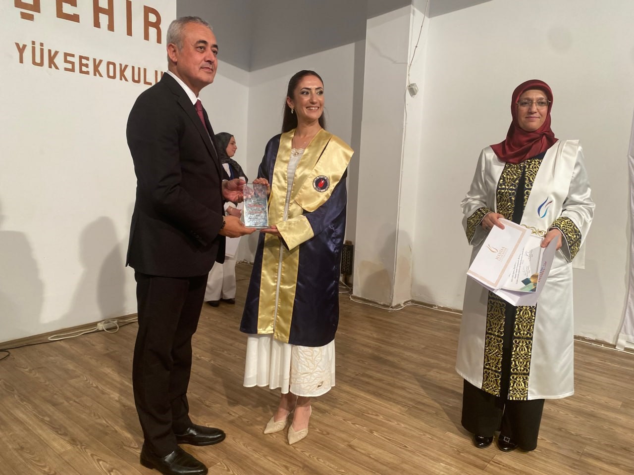 Üniversite hayalini 56 yaşında gerçekleştirdi 10 universite hayalini 56 yasinda gerceklestirdi 6 I2LjDHSB