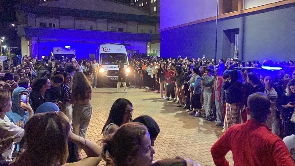 Üniversite öğrencisi Zeren Ertaş’ın öldüğü asansör kazası olayında tüm sanıklar tahliye edildi 6 universite ogrencisi zeren ertasin oldugu asansor kazasi olayinda tum saniklar tahliye edildi 2