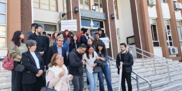 universite-ogrencisi-zeren-ertasin-oldugu-asansor-kazasi-olayinda-tum-saniklar-tahliye-edildi-PCgXysTF.jpg