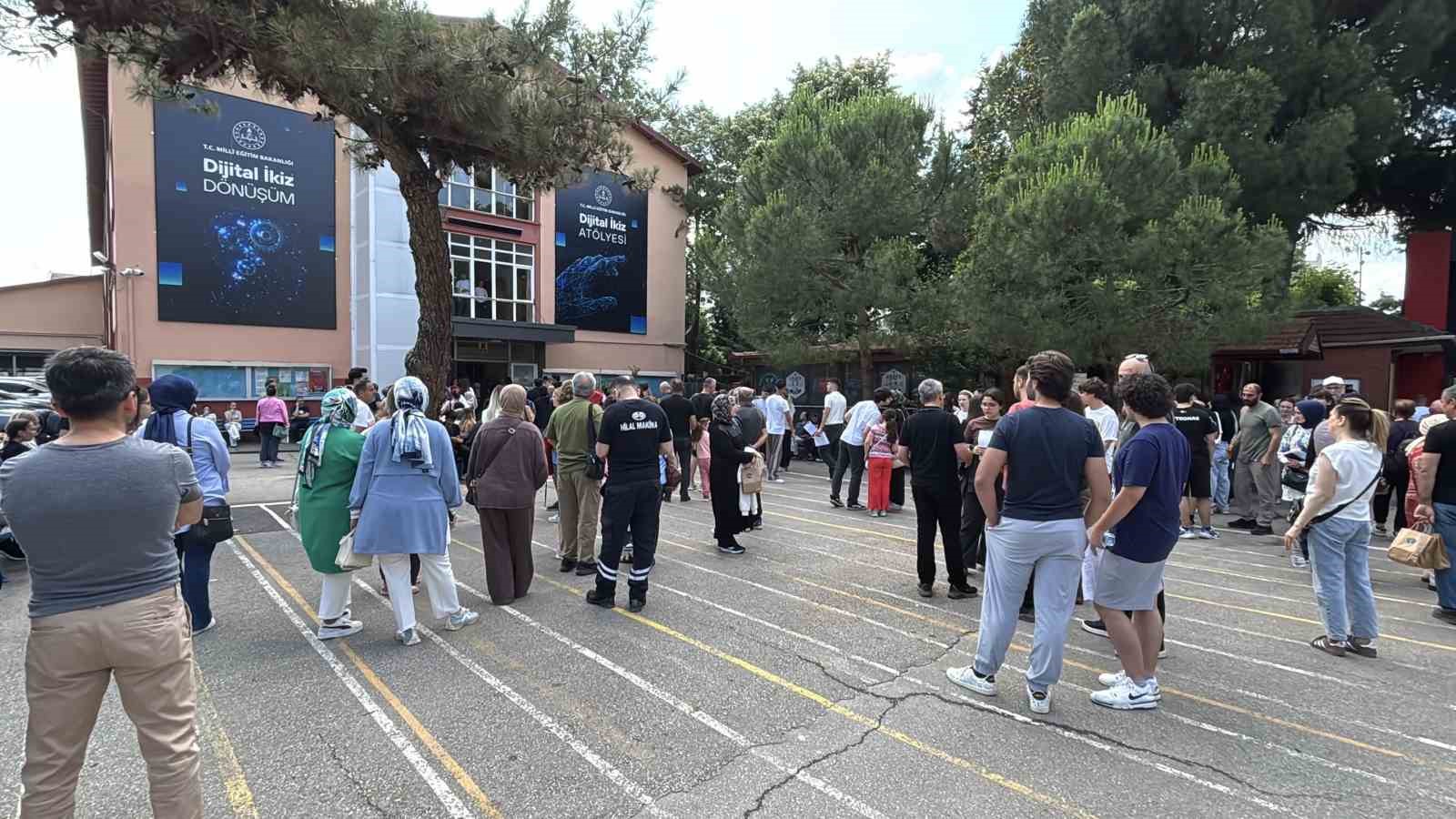 Üniversite yoluna iddialı çıktı: "İlk bine gireceğim" 7 universite yoluna iddiali cikti ilk bine girecegim 3 cmy6Q7eV