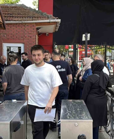 universite-yoluna-iddiali-cikti-ilk-bine-girecegim-se7vxcRG.jpg