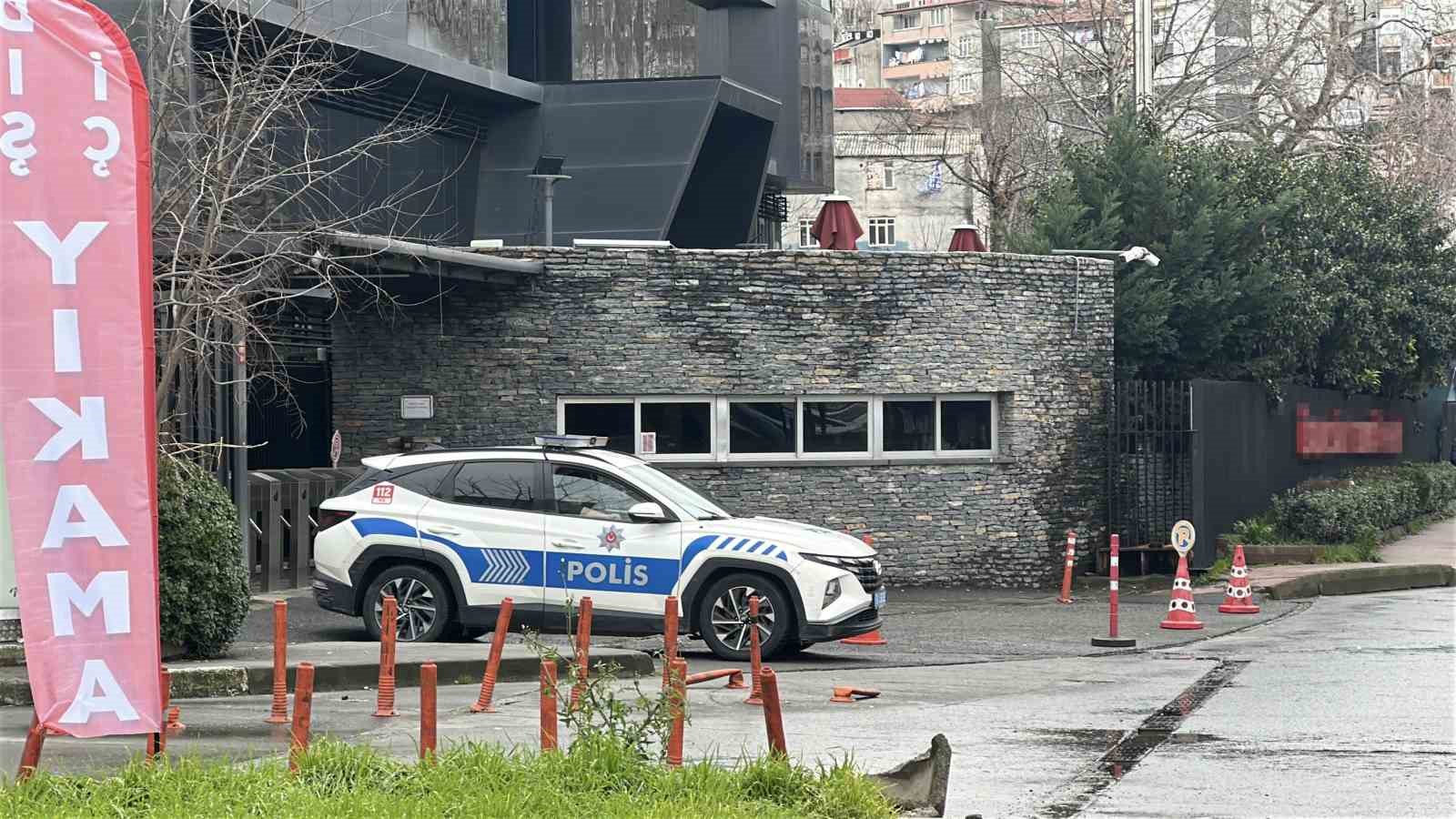 universitede donem odevi tartismasi kanli bitti 1 ogrenci agir yarali 0 RdhQ5Gmi