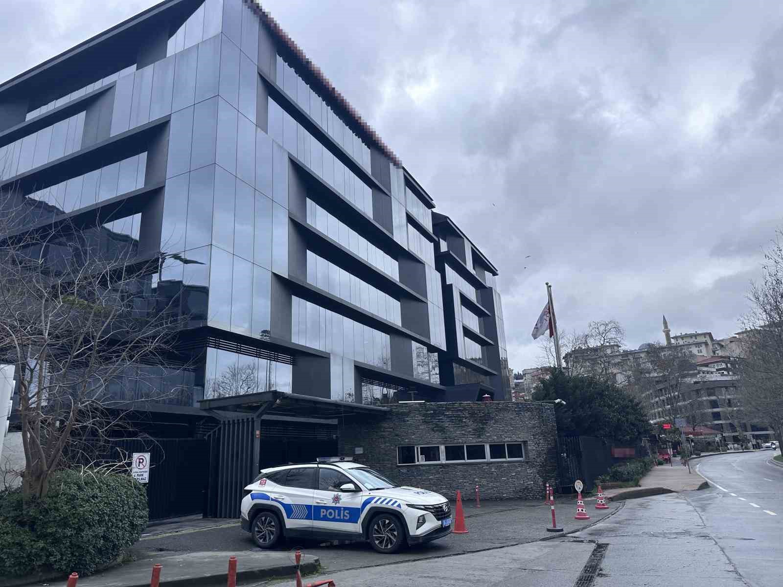 universitede donem odevi tartismasi kanli bitti 1 ogrenci agir yarali 1 mSygQR1M