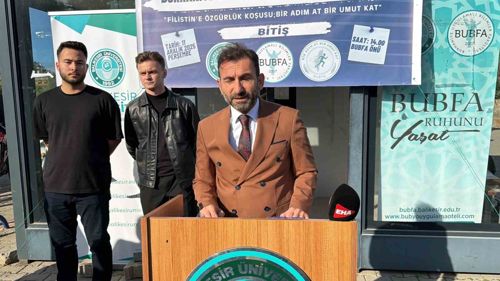 universiteli gencler gazze icin kostu 2 X3aUjWL3