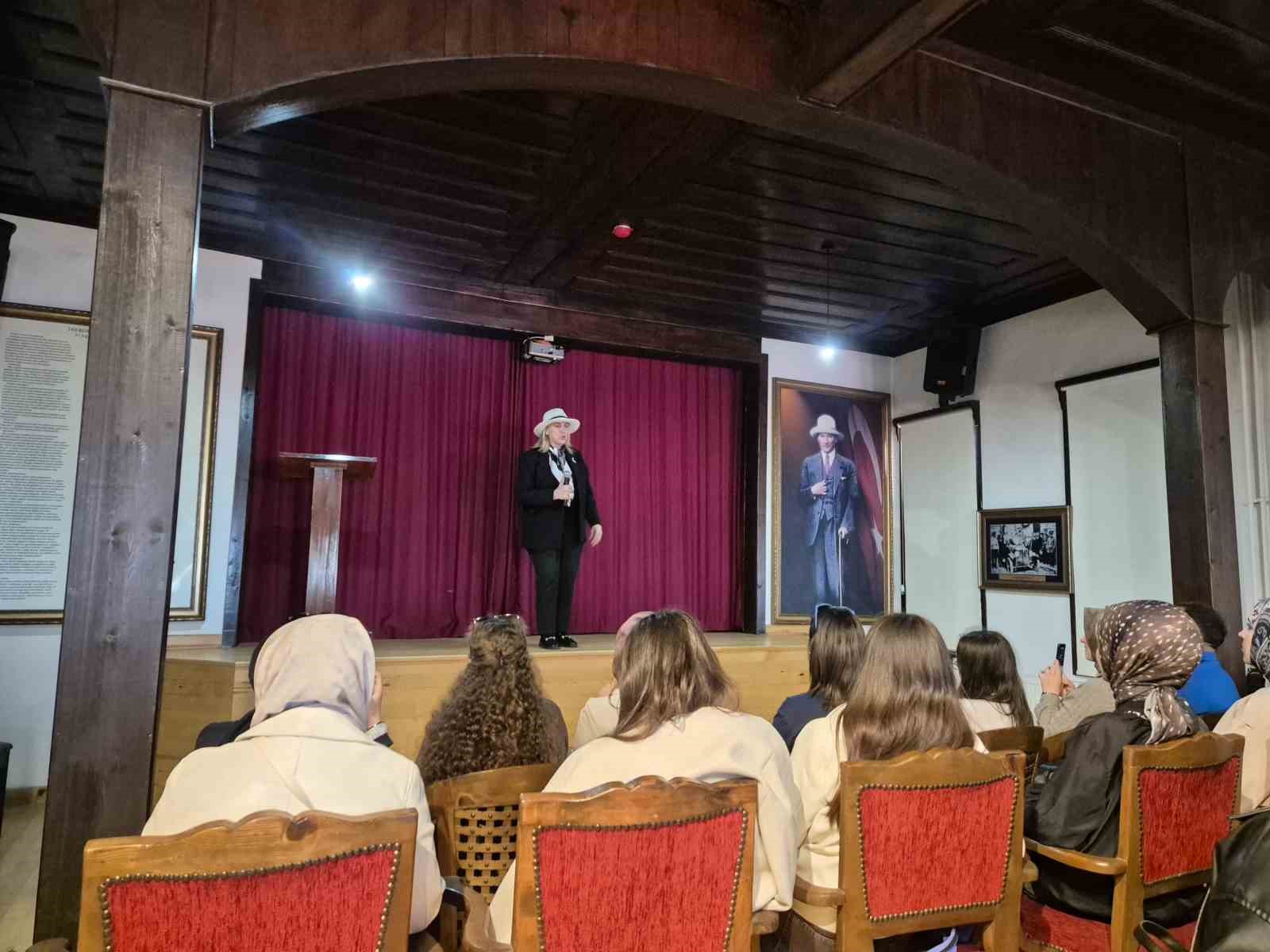 universiteli gencler kurtulus savasinin izlerini yerinde gordu 7 8b3XpCb9