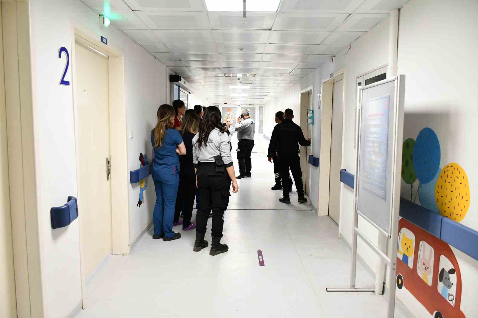 universitesi hastanesinde rehine ve siddet kodu verildi 2 WN2UVeGu