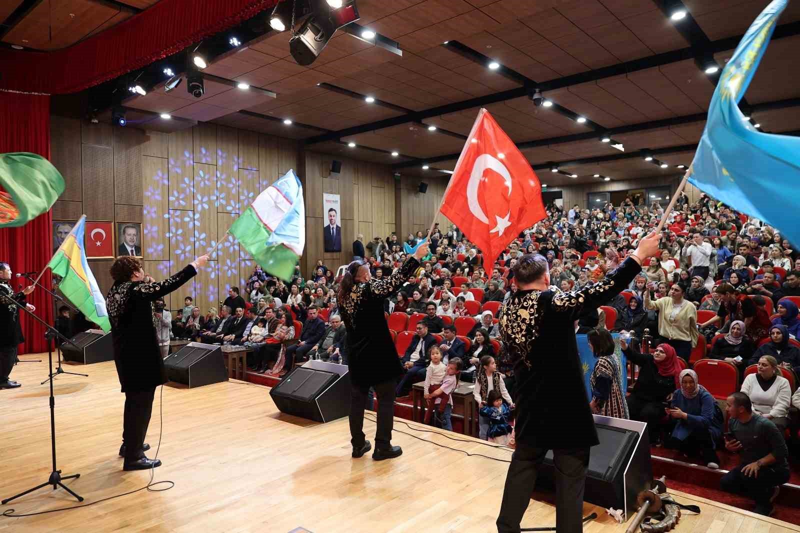 unlu kazak muzik grubu alatau serileri yeni albumunun lansmanini bagcilarda yapti 4 l75WtQHK