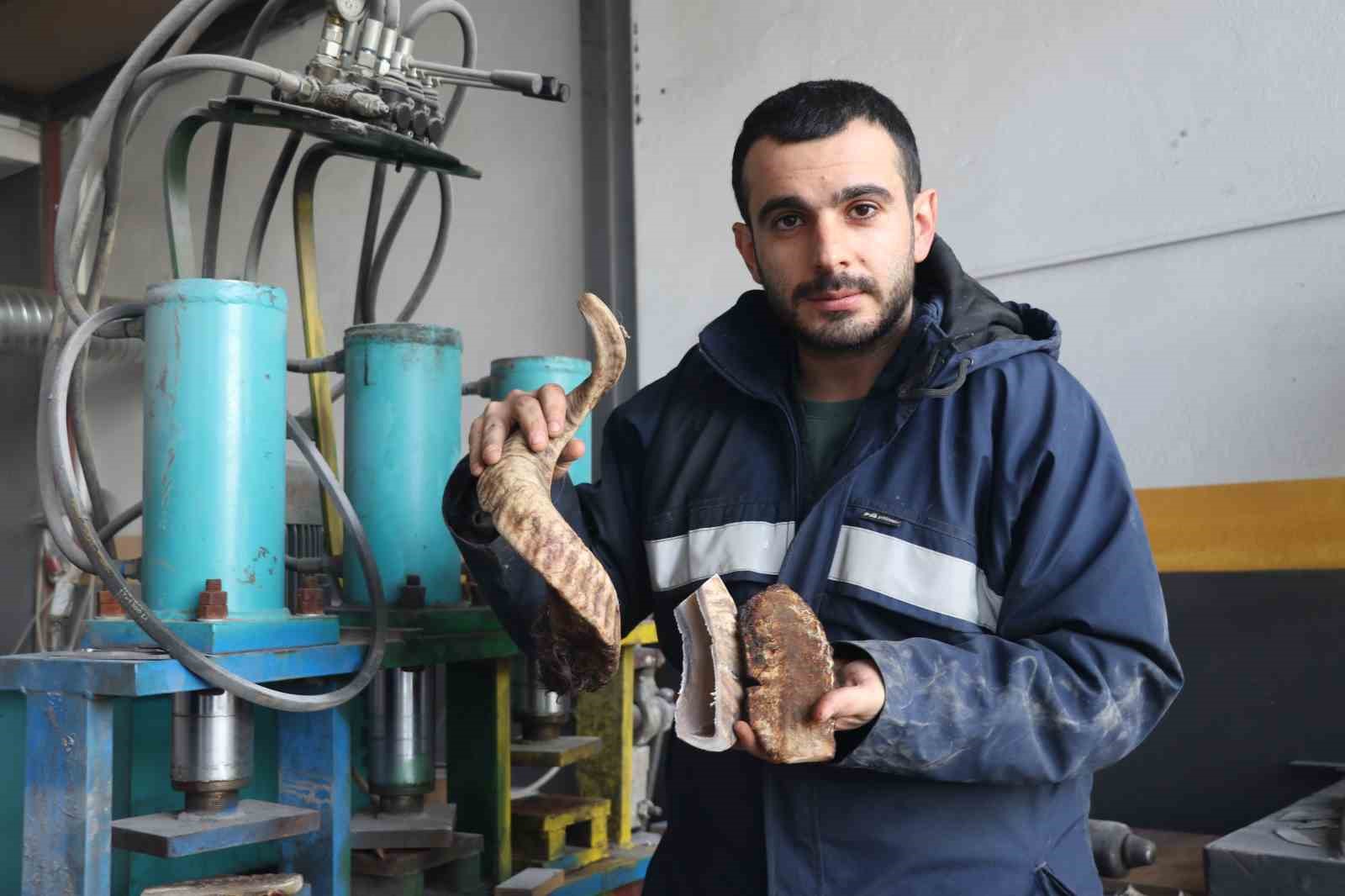 unu ulke sinirini asan sivas bicagina ezber bozan modern dokunus 2 OgKY69jZ