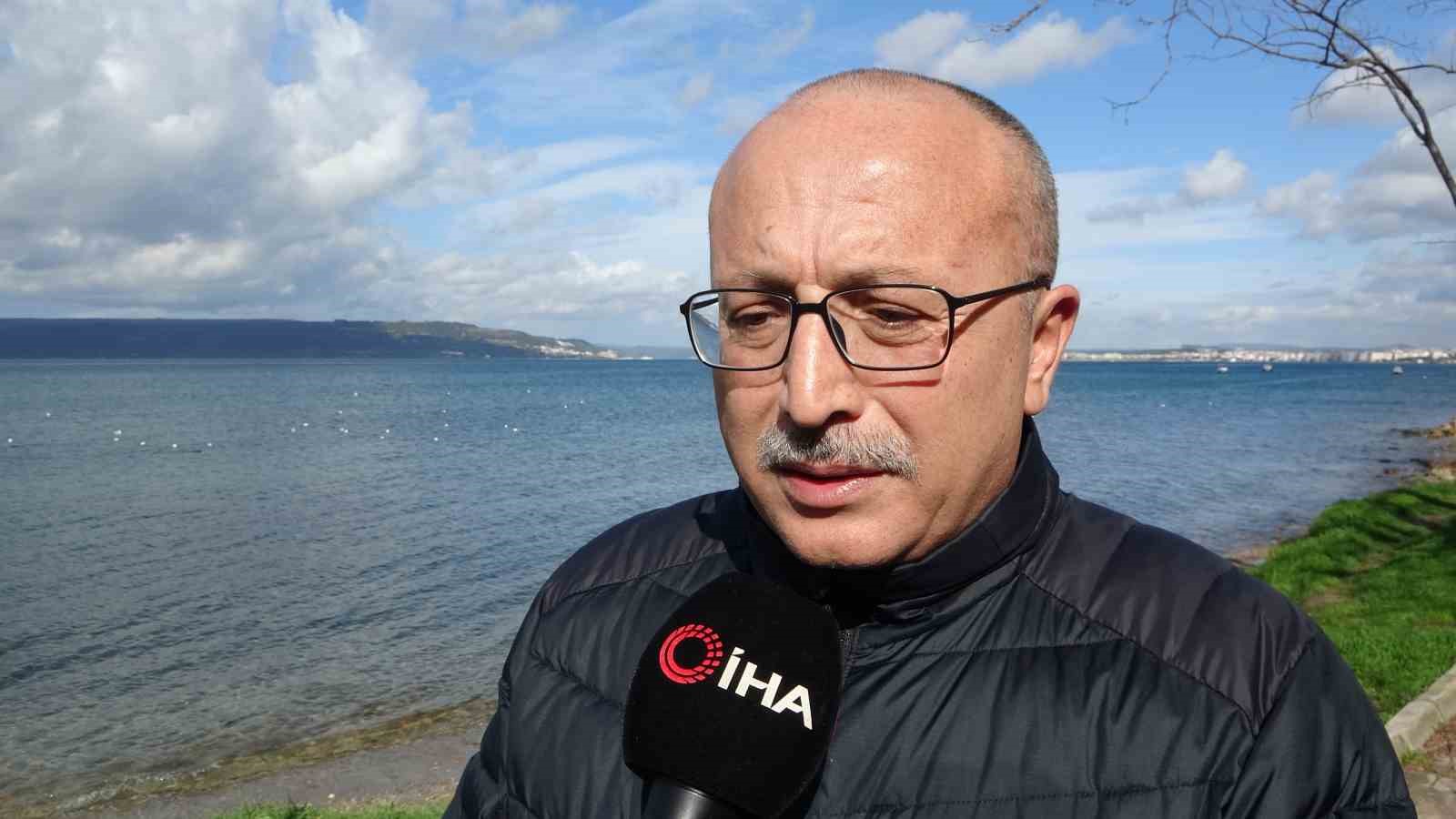 unutulmayan fedakarlik kolunda kemoterapi serumuyla deprem bolgesinde calisti 7 ERzgvayM