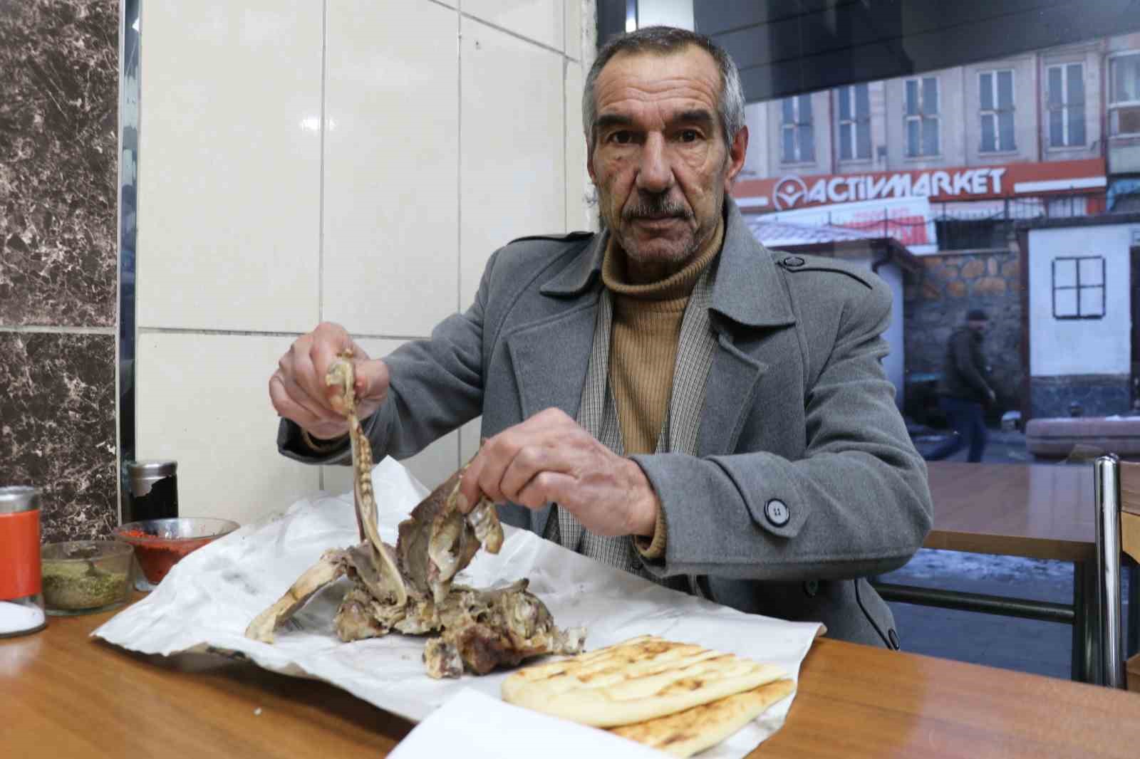 urkutucu goruntusune ragmen afiyetle tuketiliyor 3 e7dlD5UA