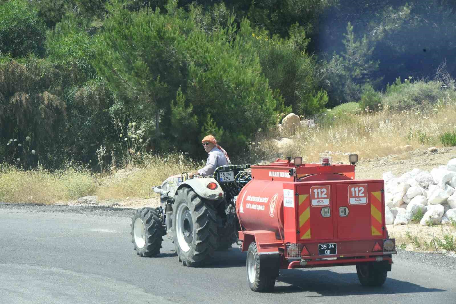 urla baliklovadaki orman yangini kontrol altinda 3 QadqJlvV